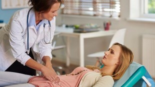 Perempuan Sudah Menikah Dianjurkan Jalani Peneriksaan Pap Smear Berkala