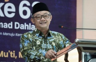 Abdul Muti Dorong Muhammadiyah Salurkan Zakat melalui Sistem Transfer