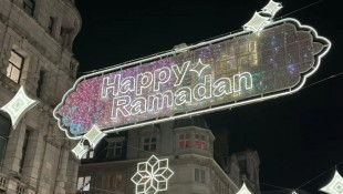 Ramadhan Lights di Pusat Kota London sebagai Simbol Menyambut Bulan Suci