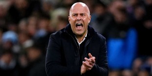 Liverpool Incar Bek Muda Ajax yang Diprediksi Jadi Bintang Masa Depan