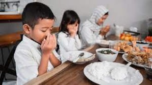 Tips Menyemangati Anak Rajin Ibadah Selama Ramadhan
