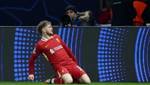 MENCENGANGKAN! Alisson Becker Jadi Pahlawan, Liverpool Curi Kemenangan dari PSG di Liga Champions