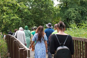 Walk and Talk, Komunitas Jalan Kaki di Inggris yang Tak Hanya Sehat Tapi Juga Atasi Kesepian