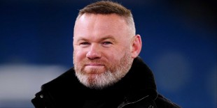 Wayne Rooney Semprot Keras Fans Arsenal Usai Kalah dari PSG: “Mental Final Belum Layak!”