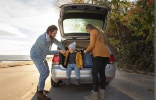 Tips Ajak Anak Berlibur dengan Senang saat Berkendara