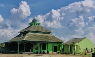 Profil Pondok Pesantren Lirboyo Cabang VII Demak, Dibangun dari Tanah Wakaf Pengusaha Kacang