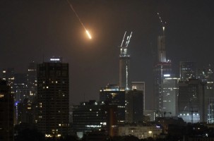 Menteri Pertahanan Israel Ancam “Teheran Akan Terbakar” Jika Iran Terus Luncurkan Rudal