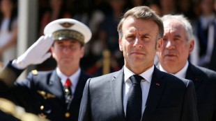 Macron Gerak Cepat, Eropa Siapkan Solusi Damai Iran dan Israel
