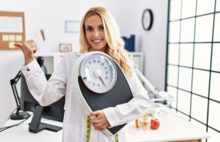 Menjaga Berat Badan Kurangi Risiko Terkena Kanker Payudara