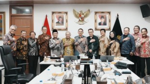 Sejarawan Bertemu Menbud Fadli Zon, Penulisan Sejarah Nasional Target Terbit 2025