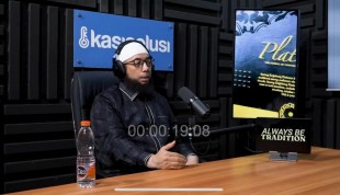 Ustaz Khalid Basalamah Serahkan Dana Terkait Dugaan Korupsi Kuota Haji ke KPK