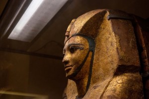 Gelang Emas Firaun Berusia 3.000 Tahun Hilang dari Museum