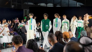 Maskapai nasional Arab Saudi meluncurkan merek pakaian bergaya streetwear