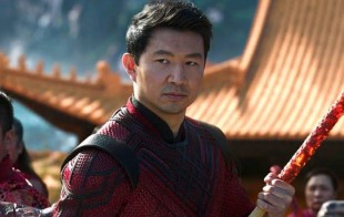 Pemeran Marvel, Simu Liu Kecam Penggunaan AI sebagai Pengganti Aktor Figuran