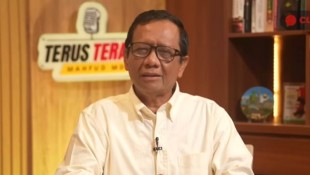 Soal Polemik Cukup Aku yang WNI, Mahfud MD Desak Pemerintah Introspeksi