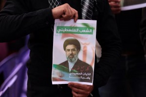 Trump Janjikan Hadiah USD10 Juta untuk Info Keberadaan Pemimpin Tertinggi & Pimpinan Senior Iran