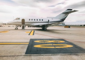 Orang Kaya Indonesia Termasuk Artis Sering Pake Private Jet, Berapa Biaya Sebenarnya Sewa Jet Pribadi per Jam pada Tahun 2026?