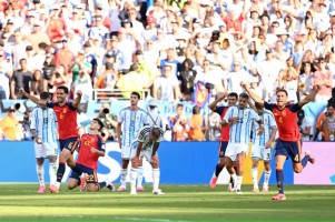 Spanyol Ukir Rekor Bersejarah, Jadi Negara Pertama Juara Piala Dunia Putra dan Putri Sekaligus