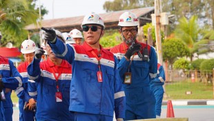 Tinjau Langsung Sumbagsel, Komut Pertamina Pastikan Stok BBM Aman