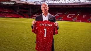 Apa Arti Investasi Bezos dan Bhatia bagi Liverpool dan FSG