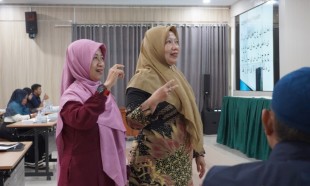 Bakrie Amanah Kembali Hadirkan Training of Trainer Al-Qur’an Isyarat bagi Muslim Tuli