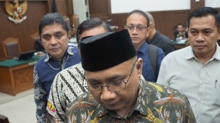 Ustadz Khalid Basalamah Akui Setor USD 554.500 ke Kementerian Agama Era Yaqut
