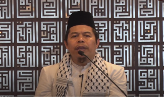 KH Lutfi Tetap Jadi Guru SD meski Dosen Pascasarjana di 10 Universitas