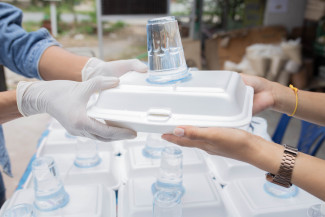 Hebat, di Bali Ada Masjid Beri Makan Siang Gratis Selama Pandemi