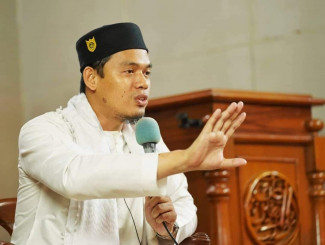 Buya Arrazy Hasyim, Ulama Muda Pembela Aqidah Aswaja dari Ranah Minang