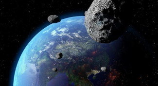 Asteroid Diameter 2 Kali Lapangan Bola Mendekati Bumi