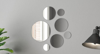 Desain Cermin Unik untuk Berkaca Sekaligus Memperindah Ruang