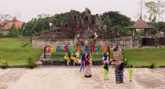 Eksotisme Gua Sunyaragi, Tempat Meditasi Sultan Cirebon