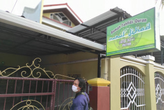 Satpol PP Bongkar Akses Jalan ke Rumah Tahfiz yang Ditembok Anggota DPRD Maros