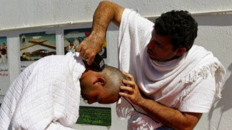 Kisah Khalifah Umar bin Abdul Aziz Digunduli karena Tak ke Masjid