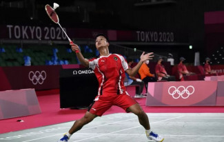 Bulu Tangkis Olimpiade: Ginting Menang Dua Gim atas Wakil Tuan Rumah