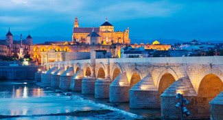 Pesona Kota Cordoba dengan Ragam Wisata Religi
