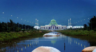 Menikmati Destinasi Wisata di Riau, dari Wisata Alam hingga Religi