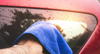 Waspada Noda akibat Air Hujan dapat Merusak  Mobil