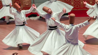 Kisah Keledai Lambat: Sufi Shalat Jumat di Hari Kamis