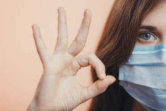 Survei: Penderita Covid-19 Manfaatkan Media Sosial untuk Perkuat Spiritual