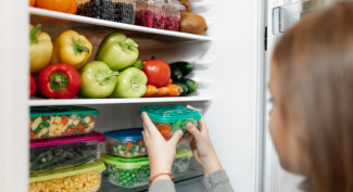 Kiat Simpan Sayur dan  Buah Tahan Lama dalam Kulkas