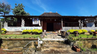 Rumah Limasan di Era Modern, Gaya Hidup Merawat Tradisi