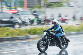 Berbagi Tips Memotret Sepeda Motor