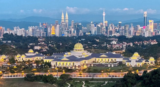 Raja Malaysia Turun Tangan dalam Pemilihan Perdana Menteri Baru