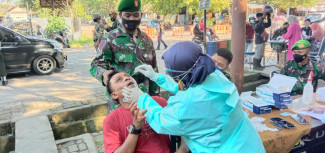Swab On The Road Makassar: 55 Orang Positif Covid Masih Keluyuran