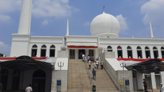Masjid Agung Al-Azhar Belum Wajibkan Sertifikat Vaksinasi