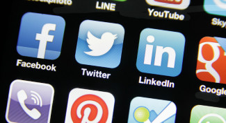 Facebook, Twitter dan Linkedin Serentak Blokir Taliban