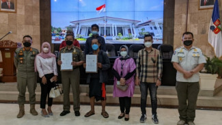 Salut, Komunitas Musik Jalanan Bogor Sosialisasikan Prokes ke Warga