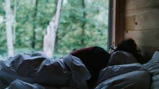 Larangan Tidur setelah Ashar dan Kisah Orang yang Dianggap Gila