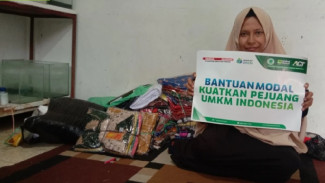 Kisah Anik, Ibu 7 Anak yang Dirikan Taman Baca Al-Quran Gratis